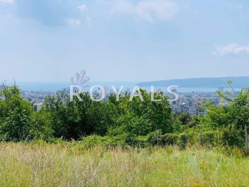 Продава КЪЩА в град Варна, Изгрев - 358 кв.м / 670 000 € » 1 310 406.10 лв., РОЯЛС
