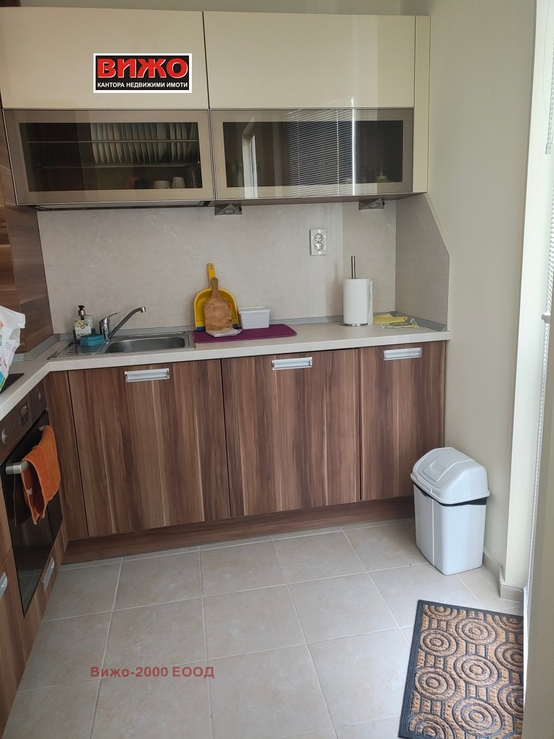 En venta  1 dormitorio Ruse , Tsentar , 73 metros cuadrados | 91179631