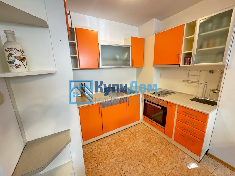 Продава 3-СТАЕН, гр. Варна, Централна поща