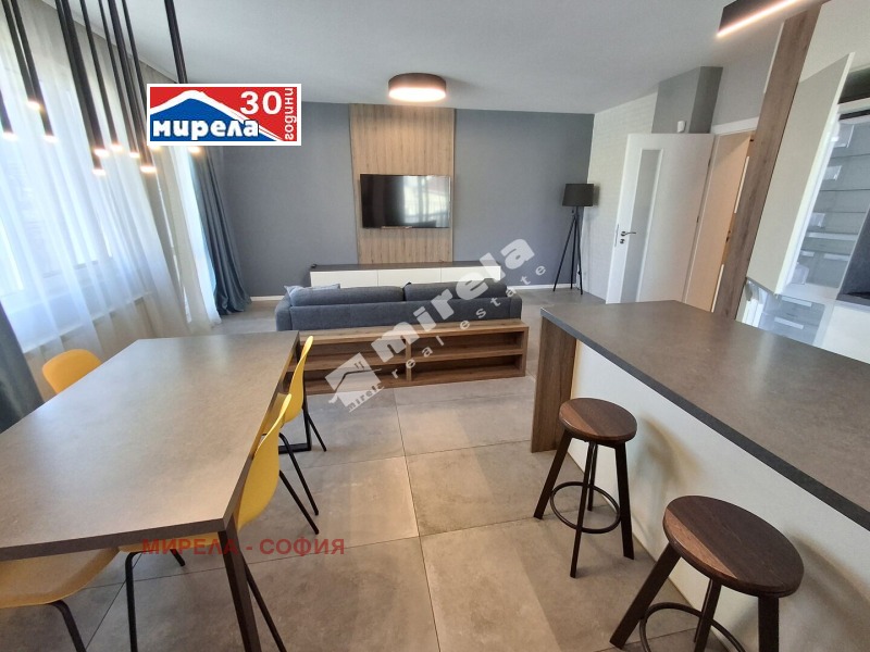 Продава 3-СТАЕН, гр. София, Гоце Делчев, снимка 2 - Апартаменти - 52534657