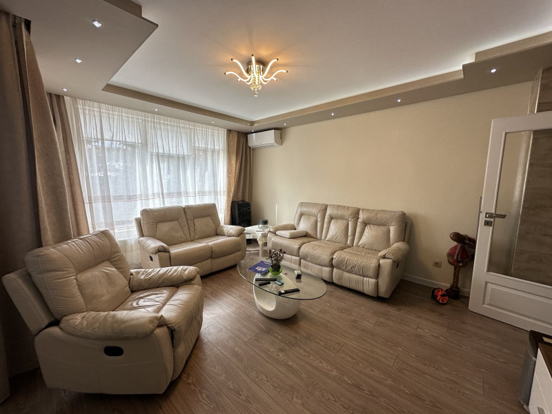 Продава 3-СТАЕН, гр. София, Манастирски ливади