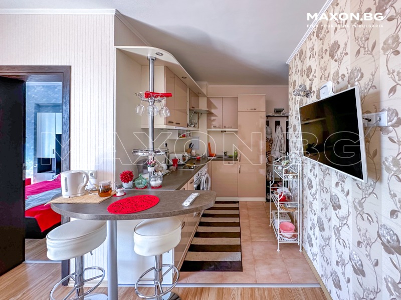 De vânzare  3 dormitoare Burgas , Sarafovo , 139 mp | 31228429 - imagine [8]