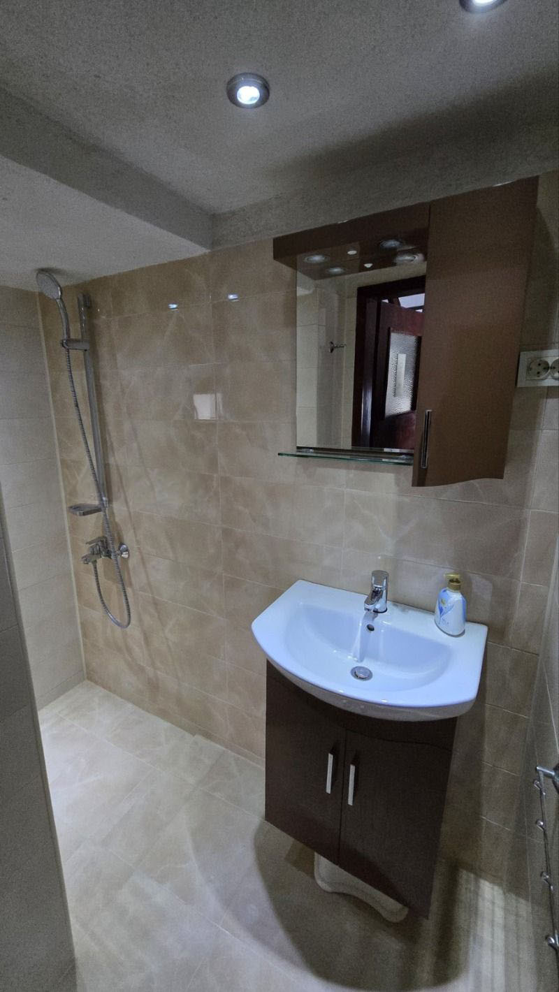 Продава КЪЩА, с. Хераково, област София област, снимка 9 - Къщи - 53861193