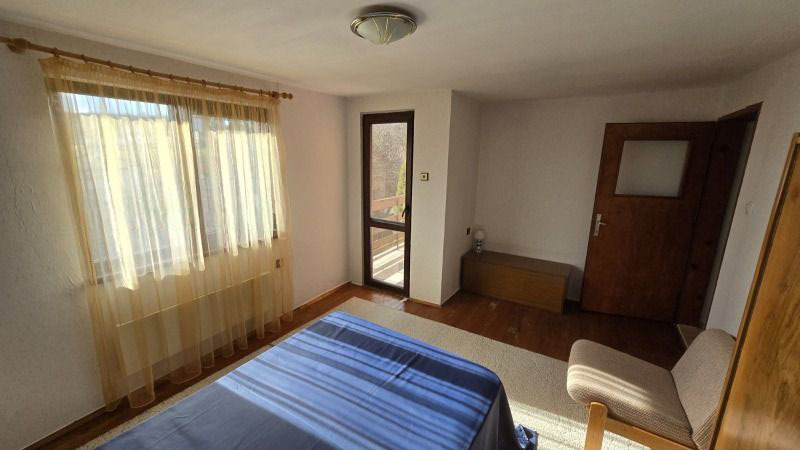 Продава КЪЩА, с. Хераково, област София област, снимка 5 - Къщи - 53861193