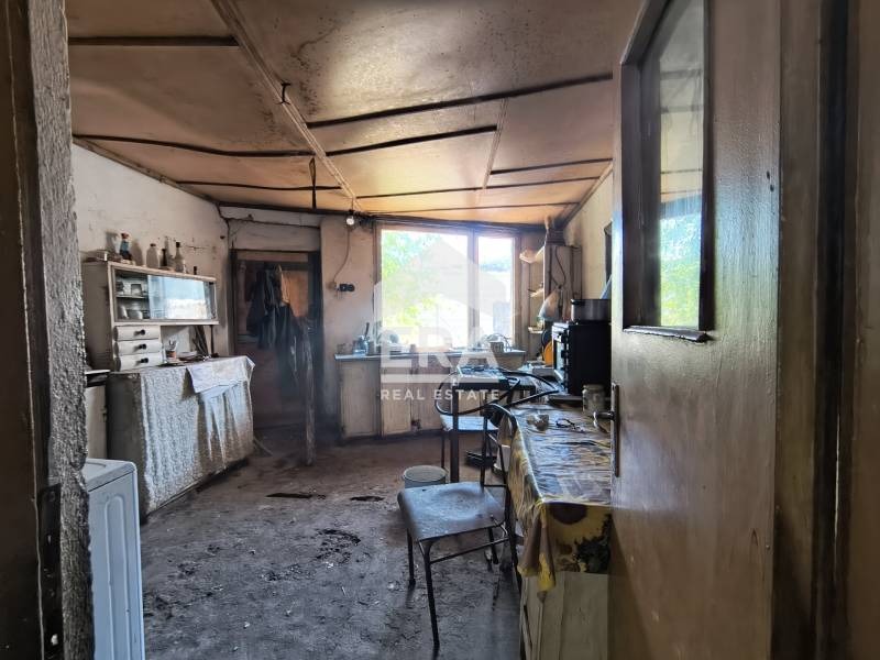 Продава КЪЩА, с. Поликраище, област Велико Търново, снимка 13 - Къщи - 54766296