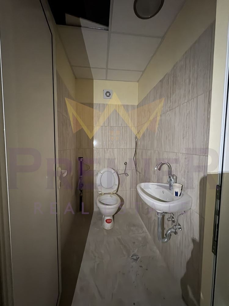 Продава МАГАЗИН, гр. Бургас, Център, снимка 6 - Магазини - 53082781