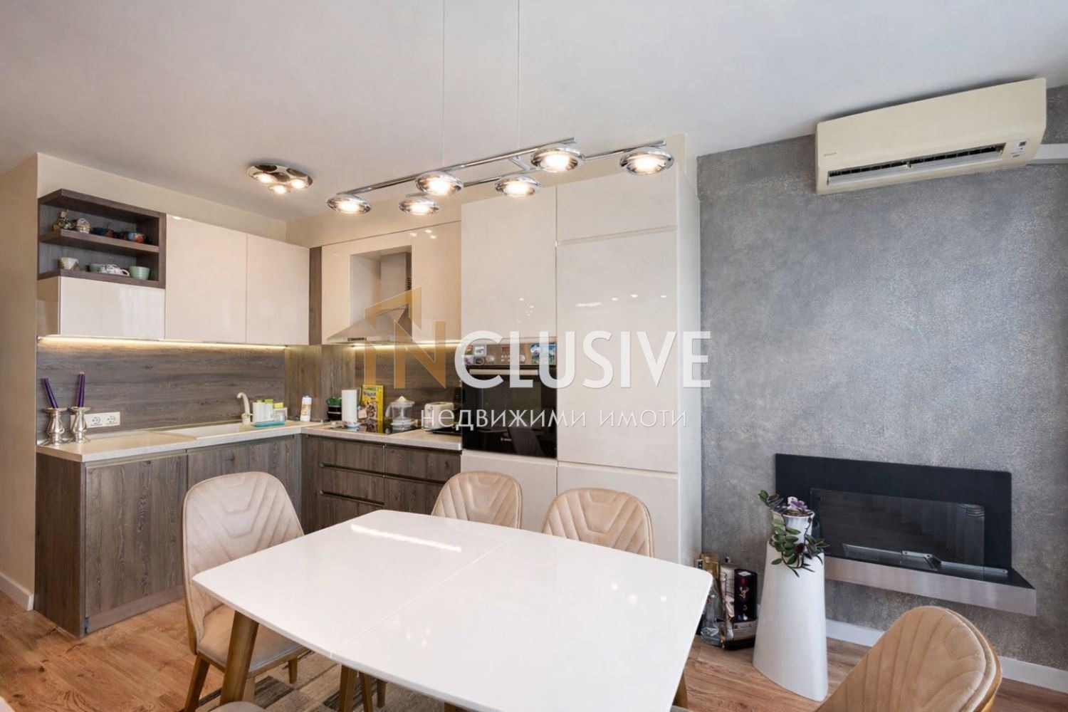 Продава 3-СТАЕН, гр. Варна, Бриз, снимка 2 - Апартаменти - 53190092