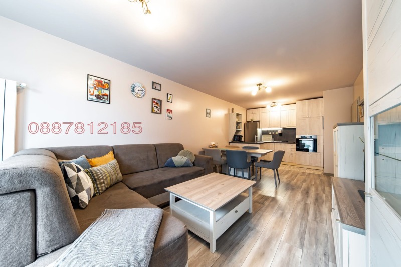Продава МНОГОСТАЕН в град Велико Търново, Център - 170 кв.м / 405 900 € » 793 871.40 лв.