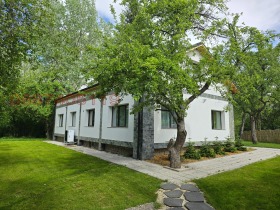 Продава  Къща, град София