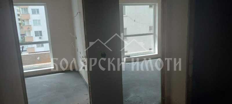 Til salgs  2 soverom Veliko Tarnovo , Buzludsja , 101 kvm | 77837073 - bilde [2]