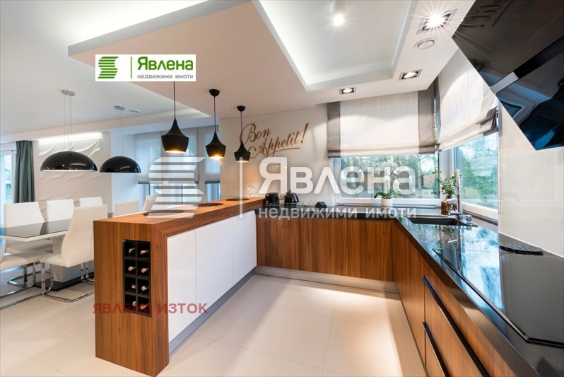 Продава МНОГОСТАЕН, гр. София, Изток, снимка 4 - Апартаменти - 54417181