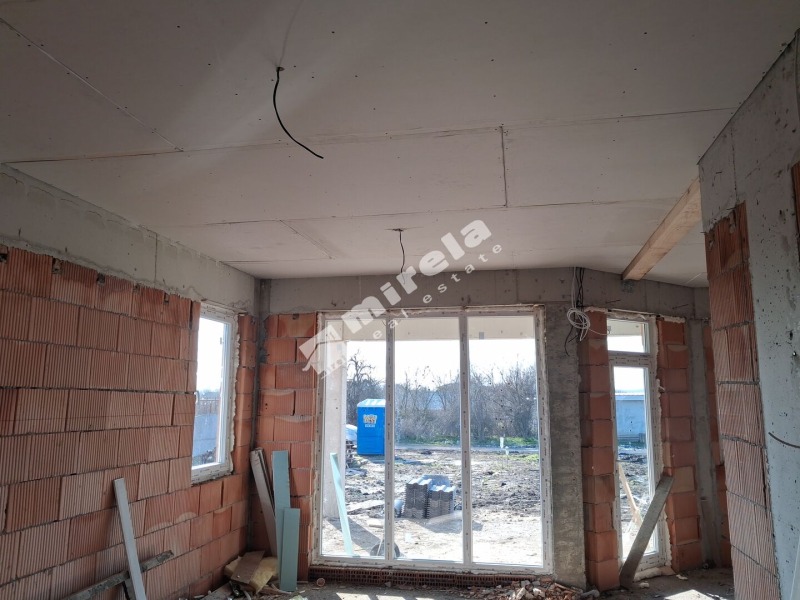 Продава КЪЩА, с. Тръстиково, област Бургас, снимка 4 - Къщи - 52116017