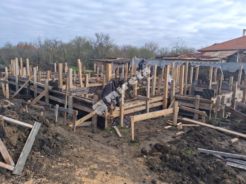 Продава КЪЩА, с. Тръстиково, област Бургас