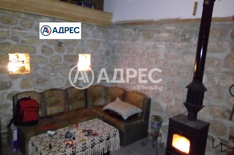 Продава КЪЩА, с. Ветрино, област Варна, снимка 4 - Къщи - 52169080