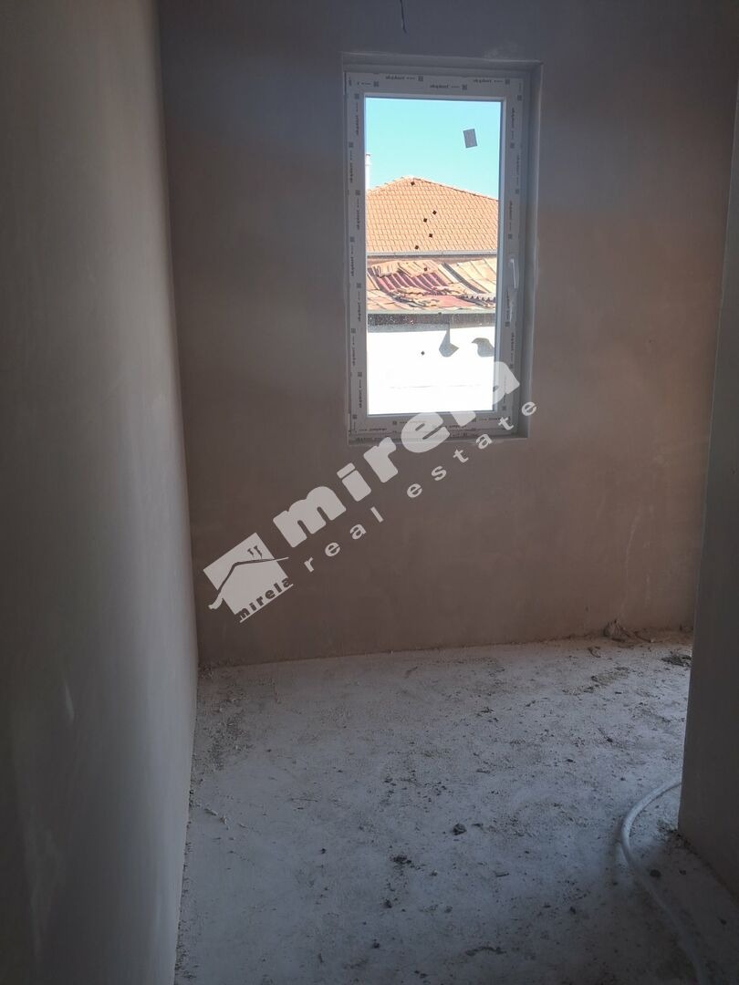 Продава КЪЩА, с. Тръстиково, област Бургас, снимка 3 - Къщи - 53675087