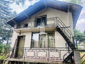 Ev Stefanovo, bölge Pernik