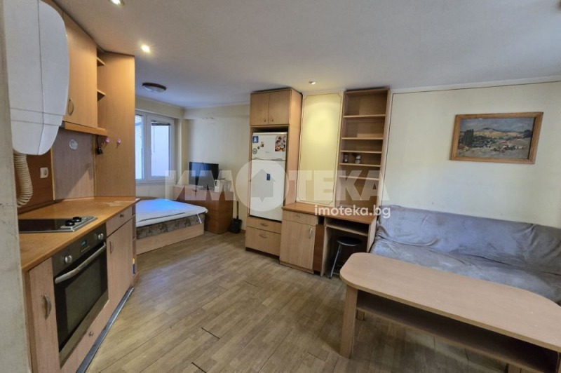 Satılık  Stüdyo Plovdiv , Kamenica 1 , 24 metrekare | 71967619