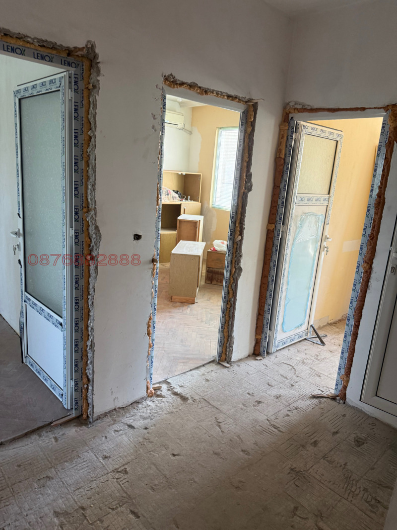 Na prodej  1 ložnice Pleven , Družba 3 , 66 m2 | 41845910 - obraz [4]
