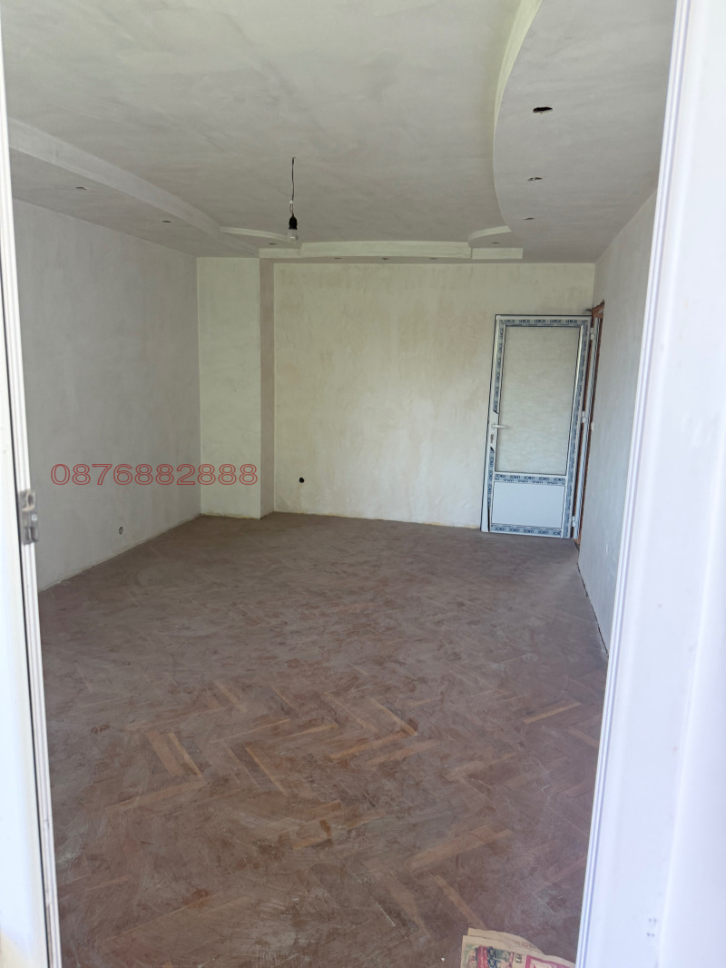 Na prodej  1 ložnice Pleven , Družba 3 , 66 m2 | 41845910 - obraz [3]