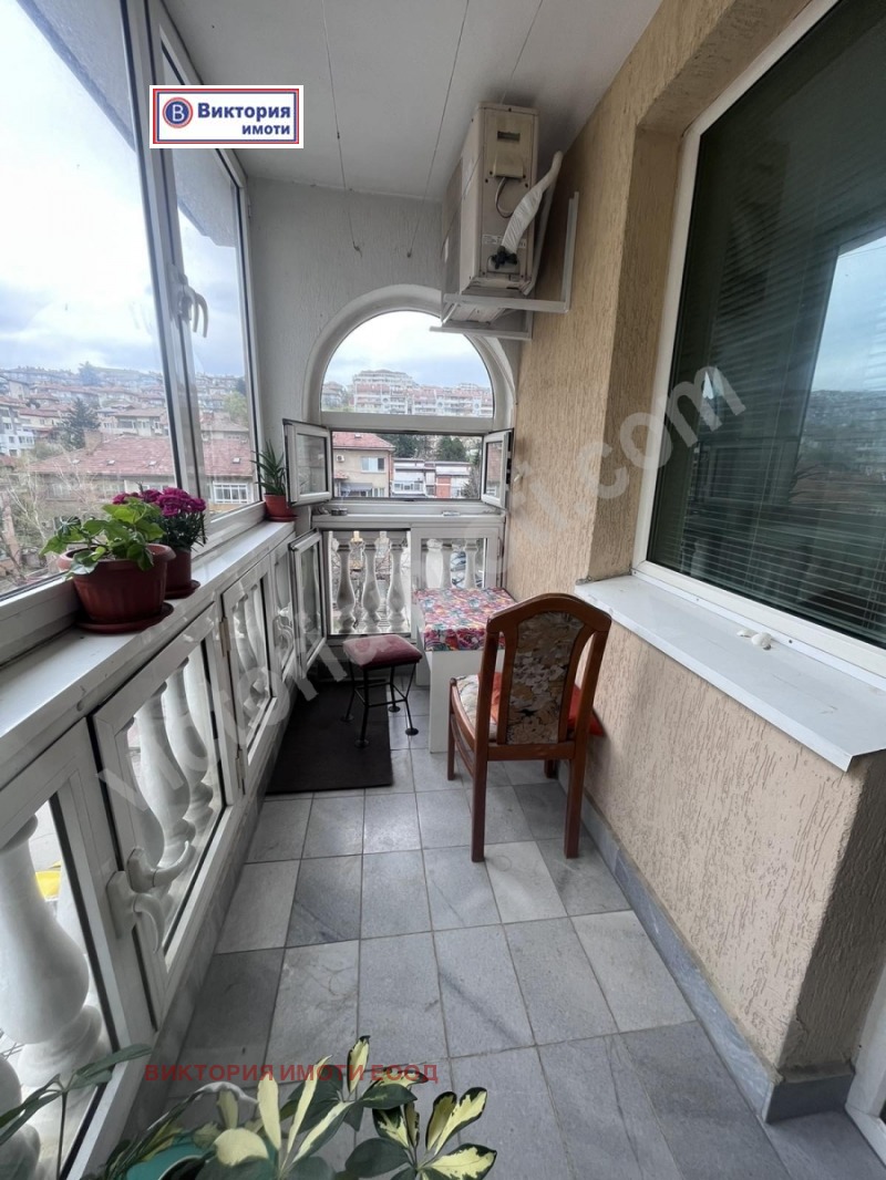 Продава 2-СТАЕН, град Велико Търново, Център • 112000 € / 219052.96 лв. • 51048755 1