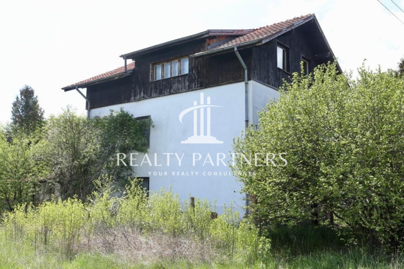Продава  Къща област Перник , с. Ярджиловци , 210 кв.м | 81634691