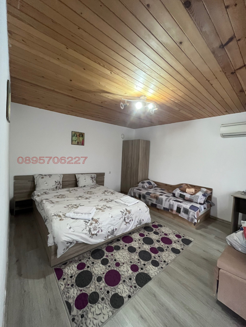 Продава  Къща област Шумен , с. Могила , 220 кв.м | 80786186 - изображение [5]
