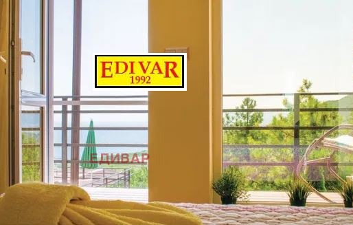 Продава КЪЩА, гр. Балчик, област Добрич, снимка 2 - Къщи - 53003924
