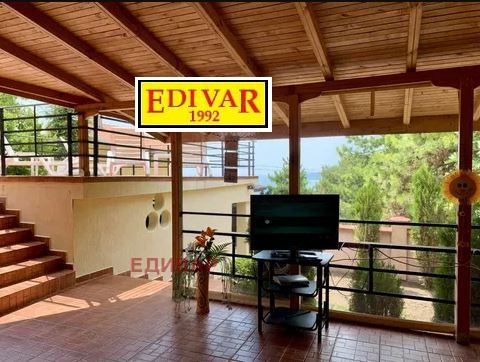 Продава КЪЩА, гр. Балчик, област Добрич, снимка 6 - Къщи - 53003924