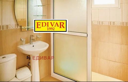 Продава КЪЩА, гр. Балчик, област Добрич, снимка 13 - Къщи - 53003924