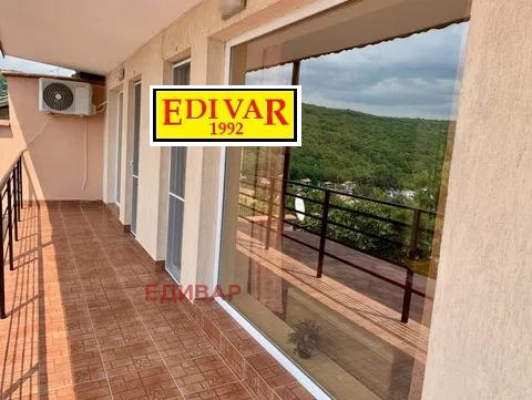 Продава КЪЩА, гр. Балчик, област Добрич, снимка 3 - Къщи - 53003924