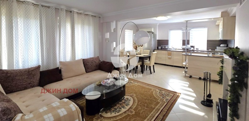 Продава КЪЩА, гр. Поморие, област Бургас, снимка 2 - Къщи - 53207012