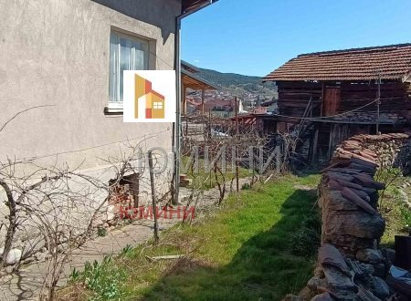 Продава КЪЩА, с. Баня, област Благоевград, снимка 2 - Къщи - 53886881