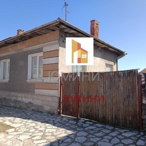 Продава КЪЩА, с. Баня, област Благоевград