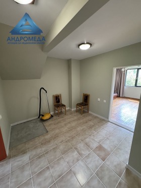 2 bedroom 9-ti kvartal, Pleven 14