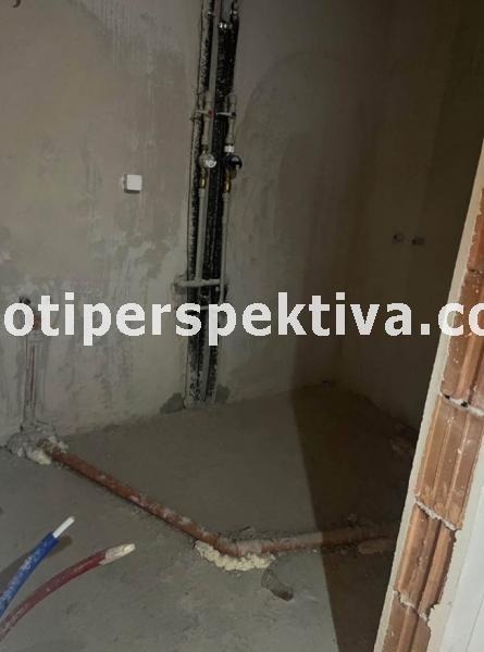 En venta  1 dormitorio Plovdiv , Trakiya , 65 metros cuadrados | 46529622 - imagen [6]