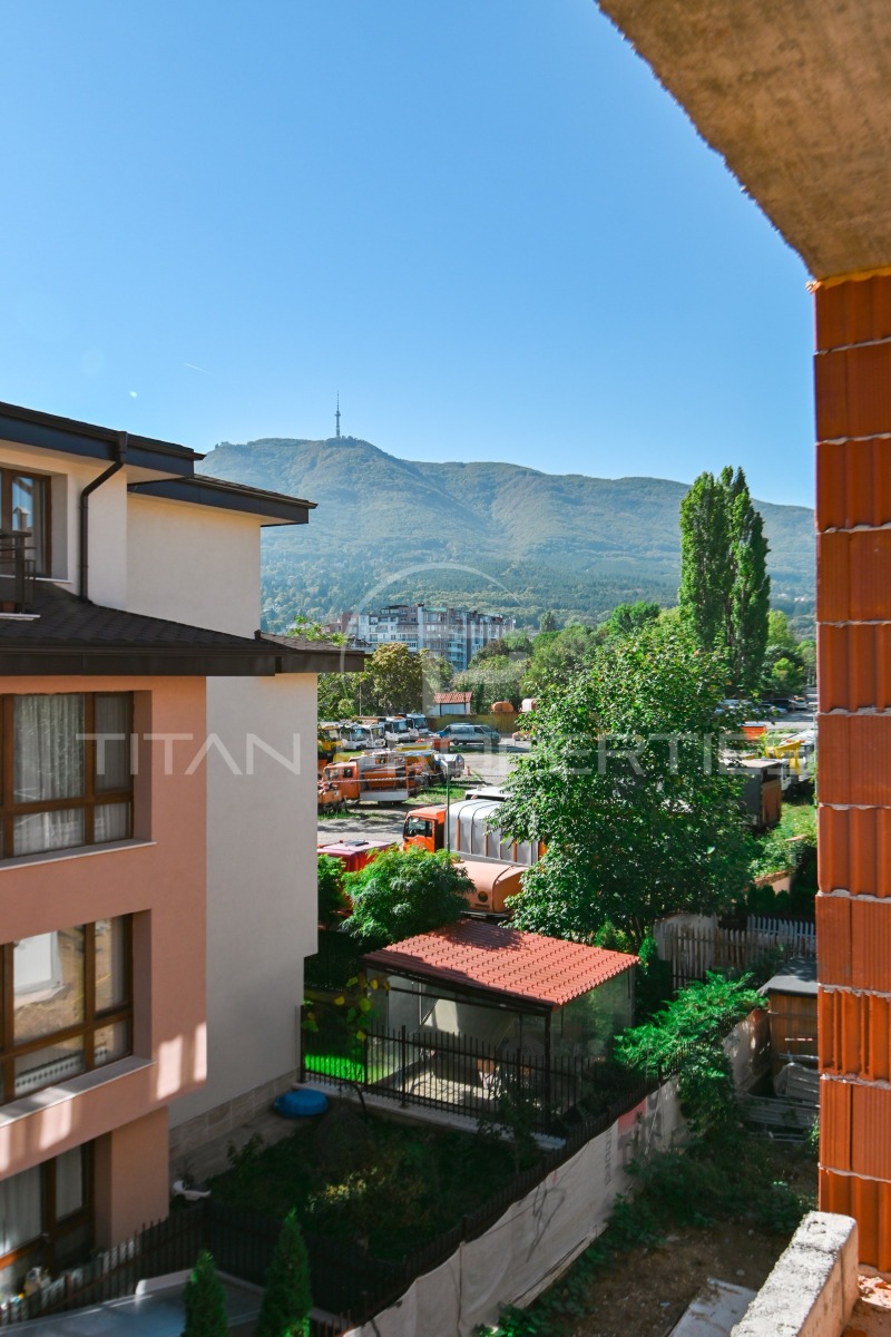 De vânzare  2 dormitoare Sofia , Carpuzița , 103 mp | 93139493