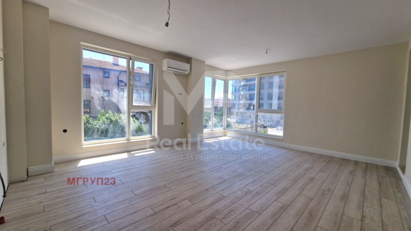 De vânzare  2 dormitoare Plovdiv , Ostromila , 115 mp | 83561263