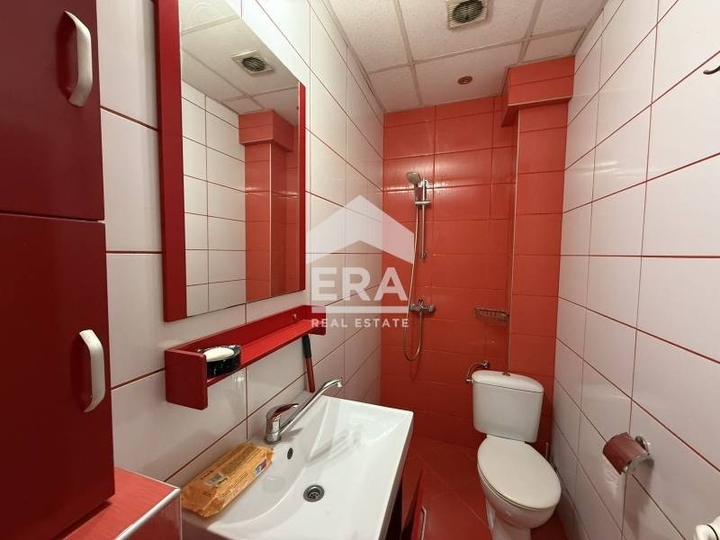 Продава 4-СТАЕН, гр. Велико Търново, Център, снимка 5 - Апартаменти - 52640958