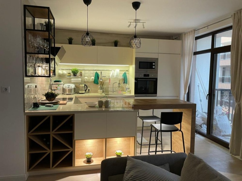 Продава 3-СТАЕН, гр. Поморие, област Бургас