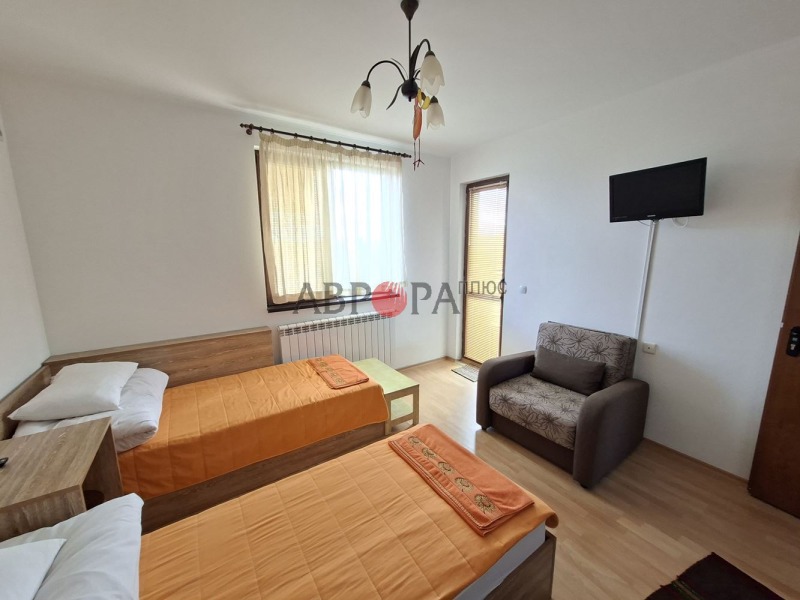 Продава КЪЩА, с. Стоилово, област Бургас, снимка 10 - Къщи - 53316786