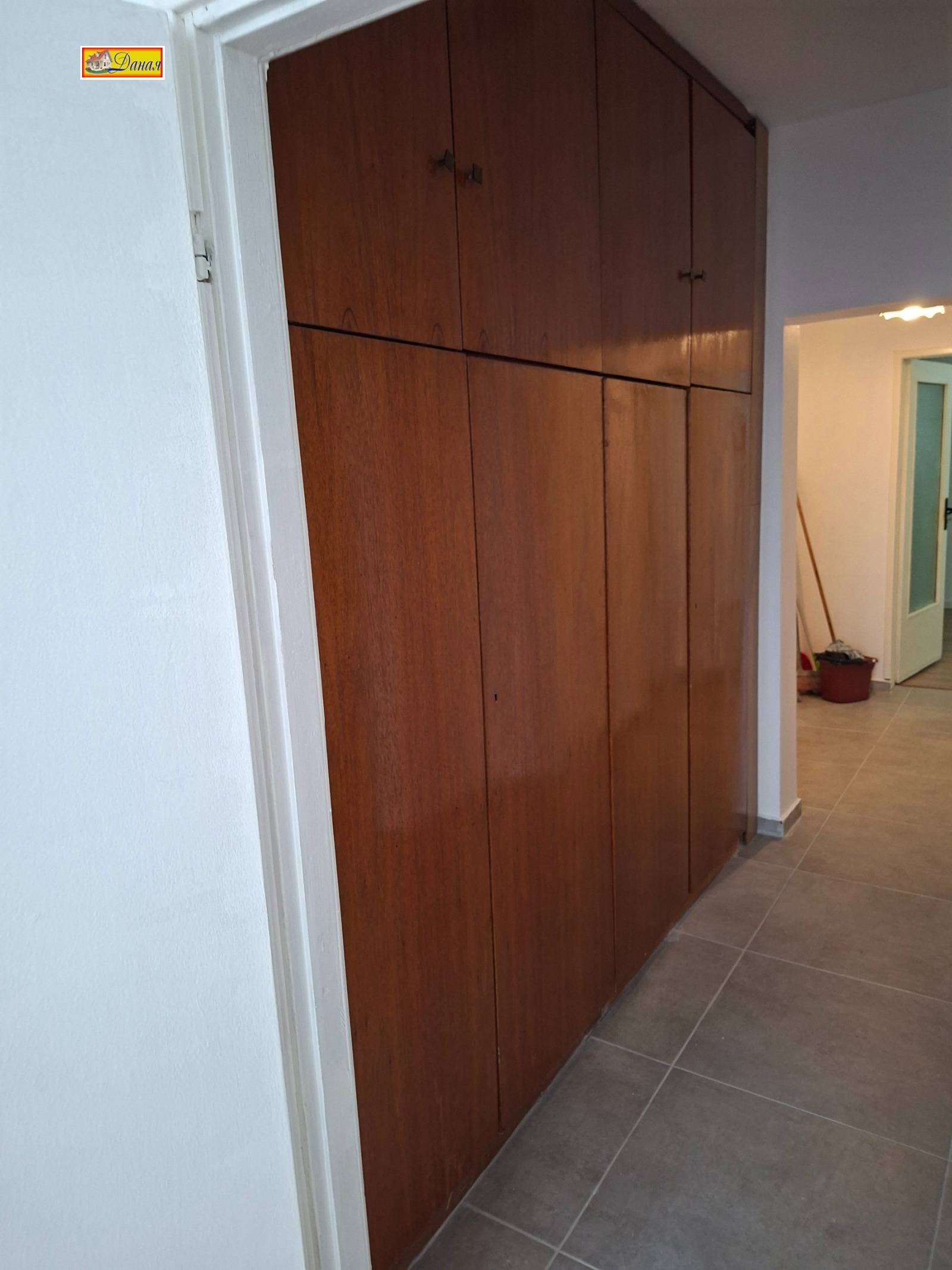 Продава 4-СТАЕН, гр. Враца, Дъбника, снимка 7 - Апартаменти - 55828605