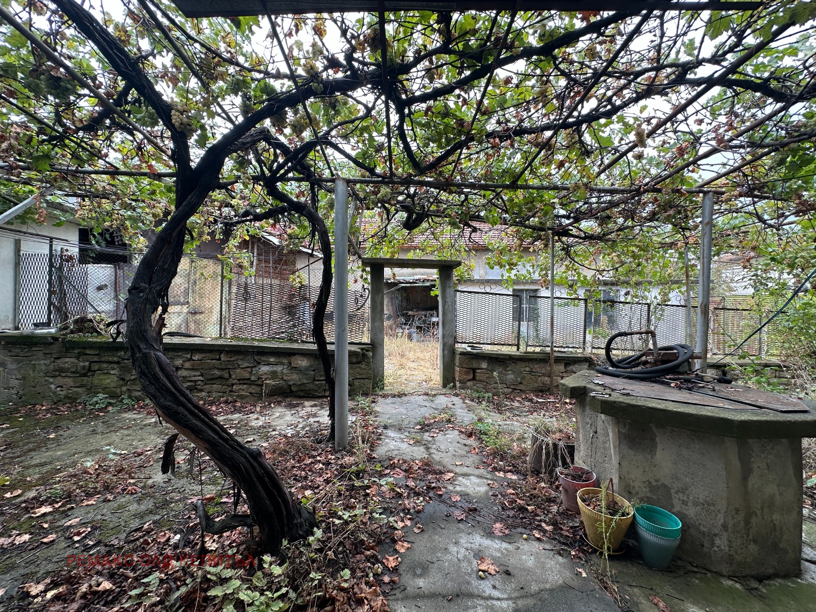 Продава КЪЩА, с. Мерданя, област Велико Търново, снимка 2 - Къщи - 52051302