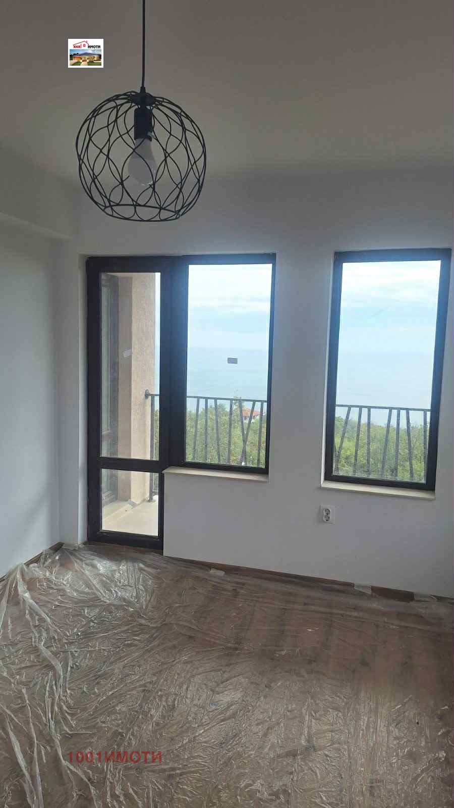 Продава КЪЩА, гр. Балчик, област Добрич, снимка 11 - Къщи - 53975133