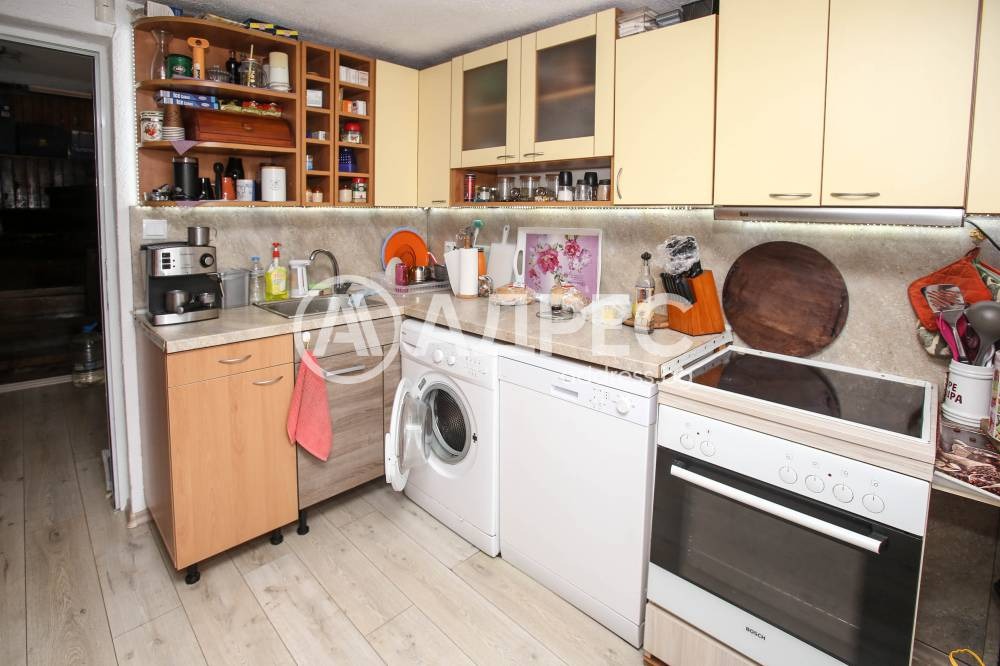 Продава КЪЩА, гр. София, с. Кокаляне, снимка 11 - Къщи - 54110749