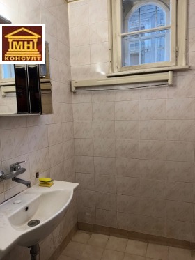 3 bedroom Tsentar, Sofia 13