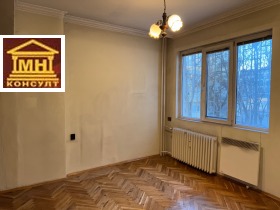 3 bedroom Tsentar, Sofia 7