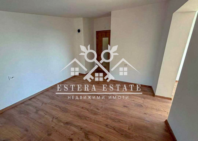 Na prodej  1 ložnice Šumen , Matematičeska gimnazija , 44 m2 | 61660419 - obraz [3]