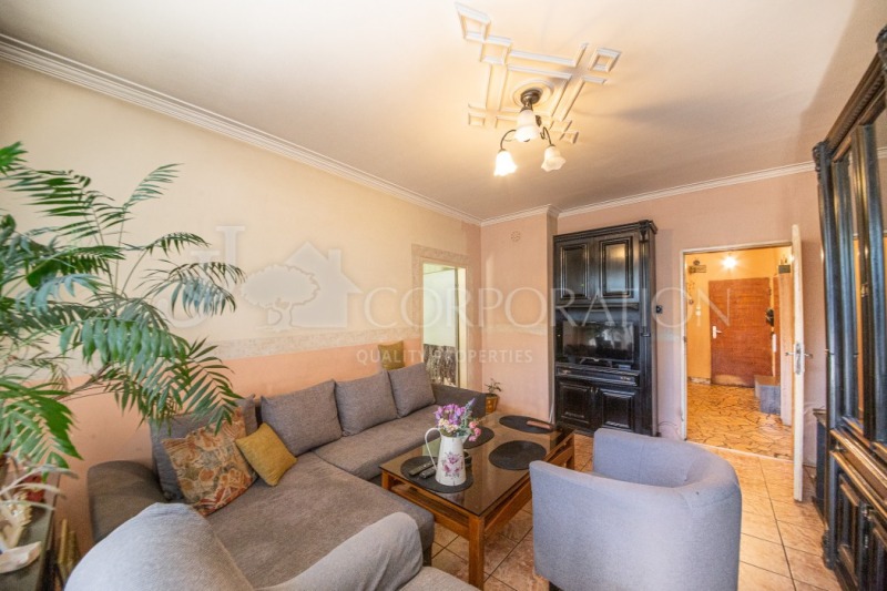 For Sale  2 bedroom Sofia , Hadzhi Dimitar , 85 sq.m | 87761902