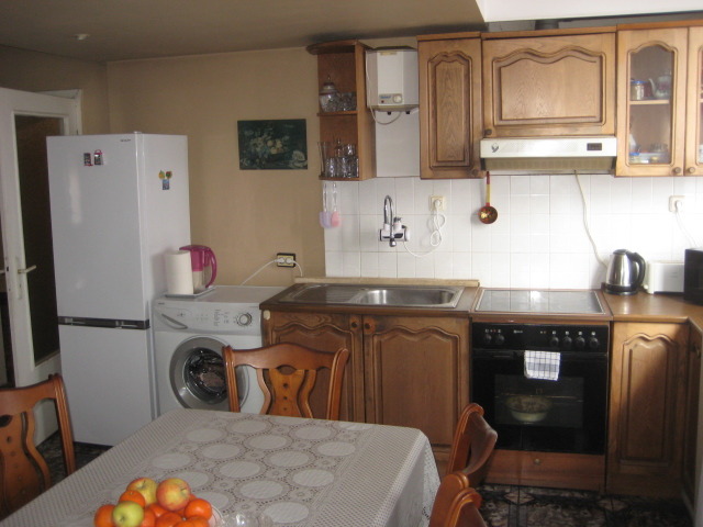 Продава 3-СТАЕН, гр. Пазарджик, Център