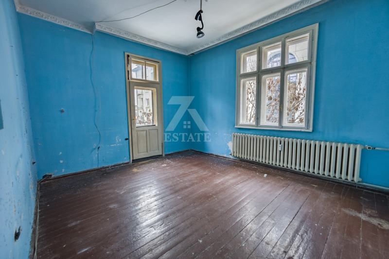 For Sale  3+ bedroom Sofia , Tsentar , 150 sq.m | 74732581 - image [7]